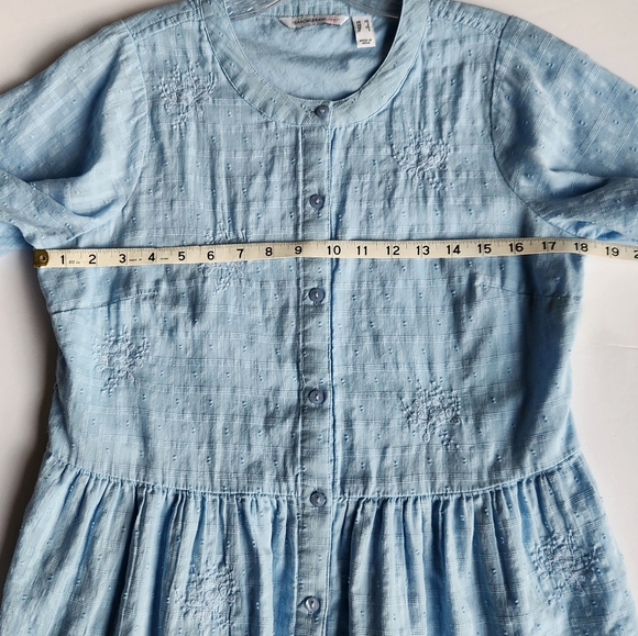 Isaac Mizrahi Live! Embroidered Textured Peplum Blouse | Light Blue XS A589914 - Picture 9 of 14